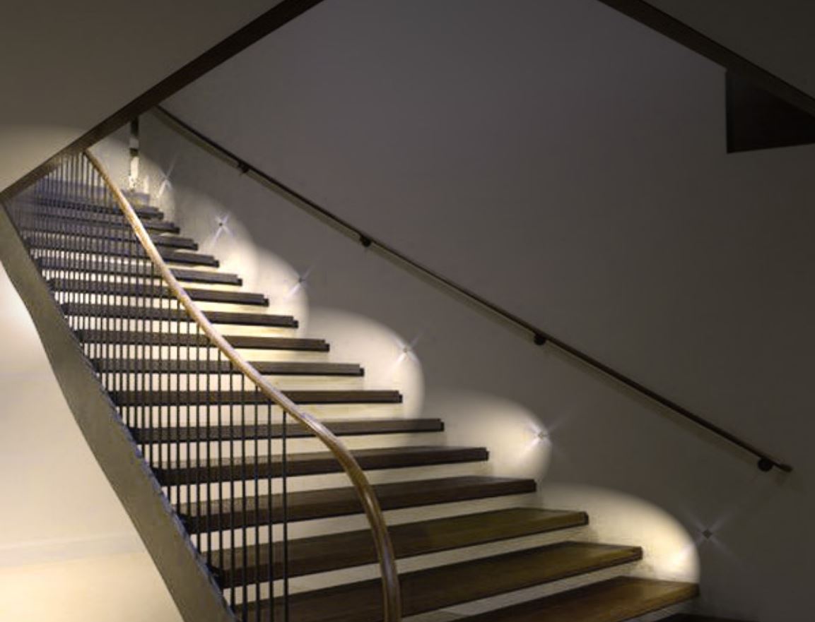 Indirekt beleuchtete Treppen sind elegant und sicher